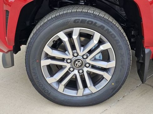 New 2026 Toyota 4Runner Limited AWD/4WD image 8