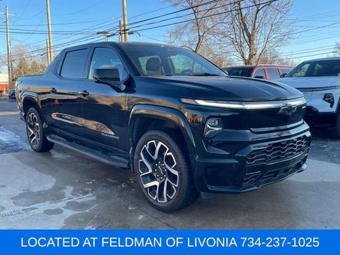 Used 2024 Chevrolet Silverado EV RST image 4