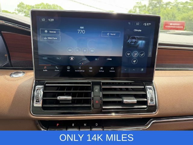 Certified 2023 Lincoln Navigator Reserve w/ Monochromatic Package AWD/4WD image 21