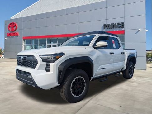New 2024 Toyota Tacoma TRD Off-Road image 8