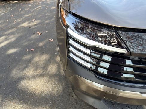 New 2026 Nissan Kicks SR w/ SR Premium Package image 10