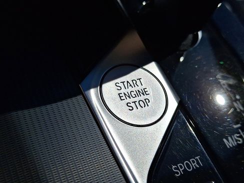 Used 2019 BMW X5 xDrive40i w/ Premium Package 2 image 23