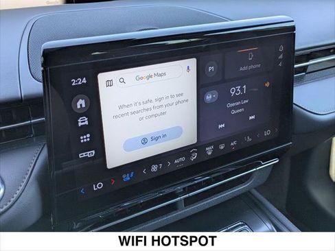 New 2024 Lincoln Nautilus Premier w/ Jet Appearance Package image 9