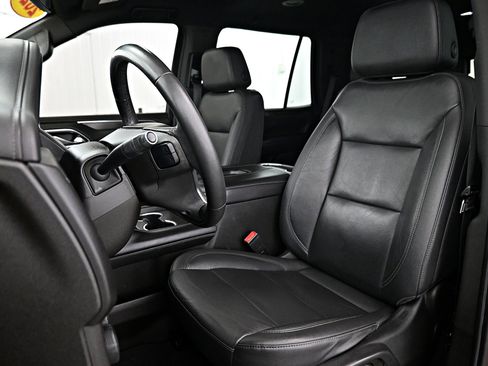 Used 2021 Chevrolet Tahoe LT image 6