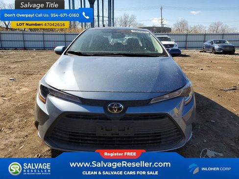 Used 2026 Toyota Corolla LE image 5