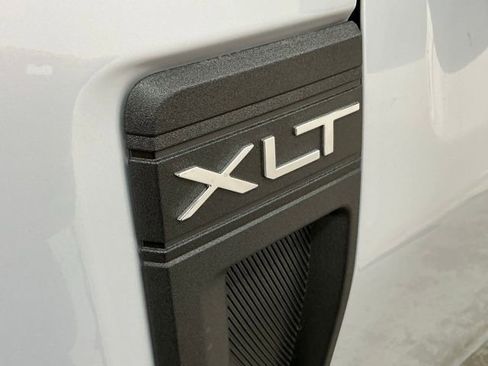 New 2026 Ford Maverick XLT image 9