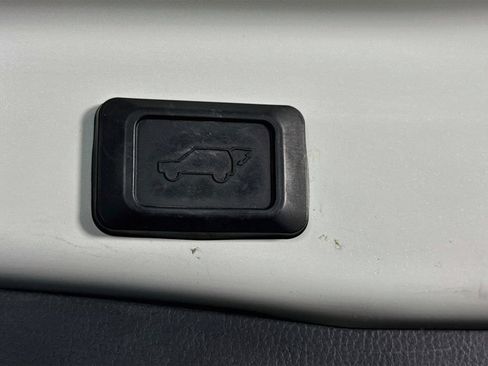Certified 2021 Toyota RAV4 XSE AWD/4WD image 30