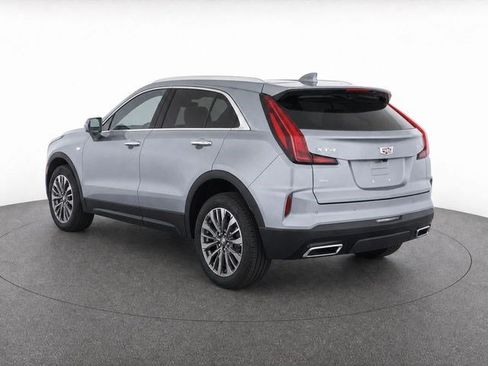 Used 2025 Cadillac XT4 Premium Luxury AWD/4WD image 5