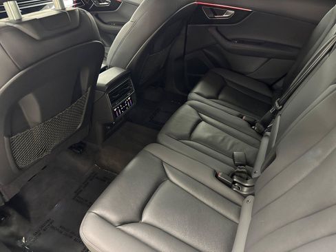 Used 2023 Audi Q7 2.0T Premium Plus w/ Premium Plus Package AWD/4WD image 11