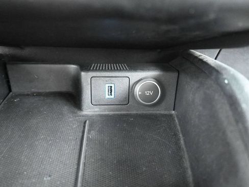Used 2020 Ford Escape Titanium AWD/4WD image 31