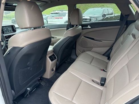 Used 2020 Hyundai Tucson Limited FWD image 17