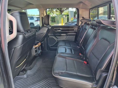 Used 2022 RAM 1500 Laramie RWD image 16