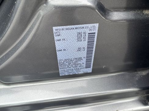 Used 2025 Nissan Altima 2.5 SV FWD image 23