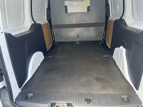 Used 2018 Ford Transit Connect XL FWD image 10