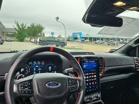 Used 2024 Ford Ranger Raptor AWD/4WD image 16
