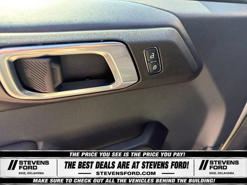Used 2025 Ford Bronco Outer Banks AWD/4WD image 20