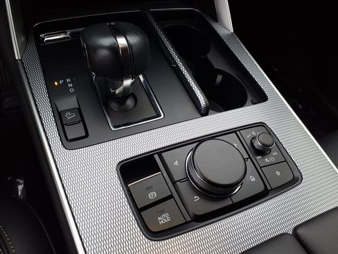 Used 2025 MAZDA CX-90 3.3 Turbo w/ Preferred Package image 10