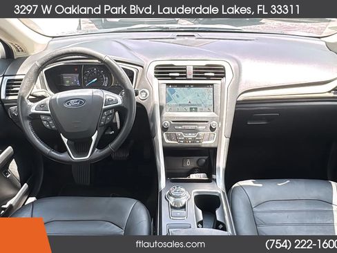 Used 2018 Ford Fusion SE w/ Equipment Group 602A FWD image 28