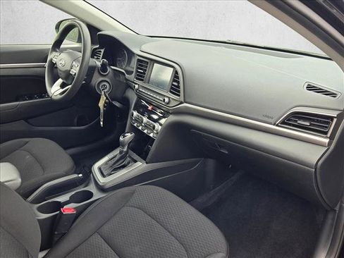 Used 2020 Hyundai Elantra SEL w/ Cargo Package (C1) FWD image 19