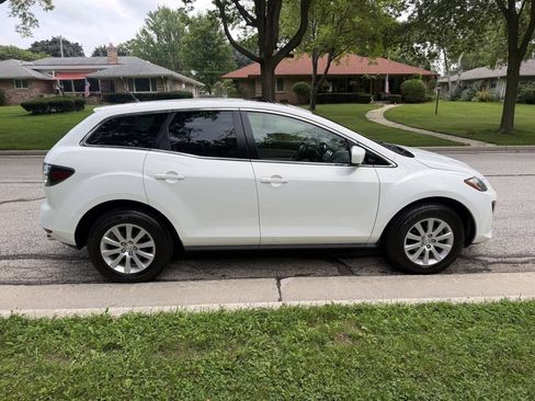 Used 2010 MAZDA CX-7 i Sport w/ Convenience Pkg FWD image 6
