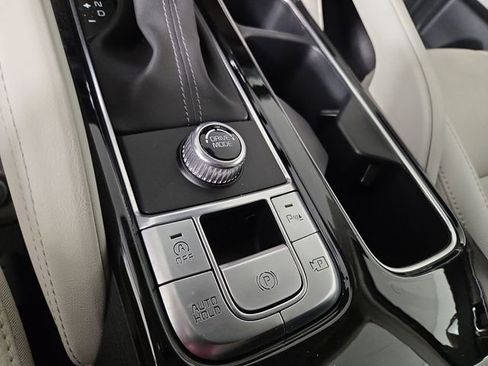 Used 2023 Kia Telluride SX FWD image 28