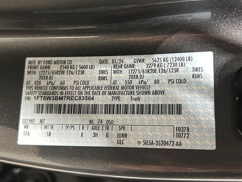 Used 2024 Ford F350 Lariat w/ Black Appearance Package image 31