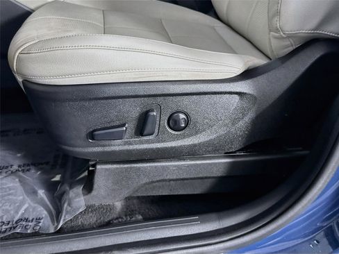 Certified 2023 Kia Telluride EX w/ EX Captain's Chair Package FWD image 22