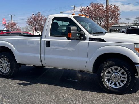 Used 2011 Ford F250 XL w/ PWR Equipment Group image 4