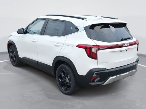 New 2026 Kia Seltos EX image 7