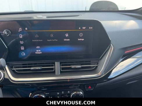 New 2026 Chevrolet Trax RS w/ Driver Confidence Package FWD image 19