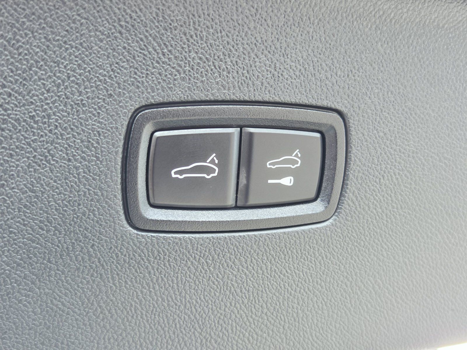 Used 2022 Porsche Cayenne S AWD/4WD image 20