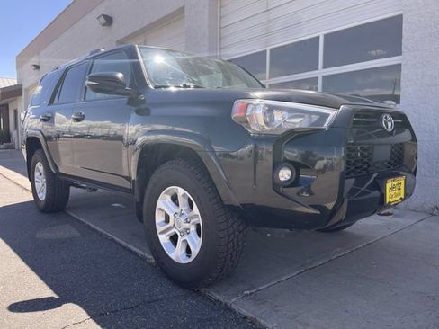 Used 2024 Toyota 4Runner SR5 Premium w/ Moonroof Package AWD/4WD image 10