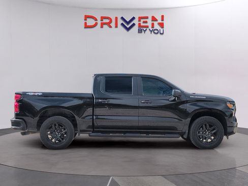 Used 2025 Chevrolet Silverado 1500 Custom w/ Turbomax Blackout Package image 6