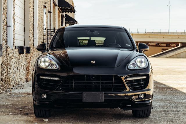 Used 2012 Porsche Cayenne Turbo AWD/4WD image 13