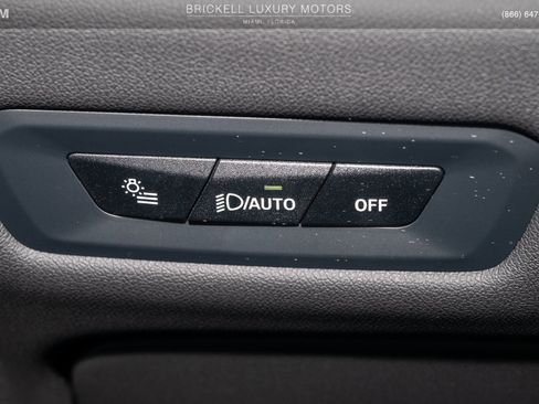 Used 2025 BMW X6 M60i w/ Climate Comfort Package image 28