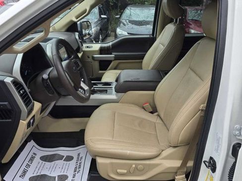 Used 2020 Ford F150 Lariat w/ Equipment Group 502A Luxury image 16