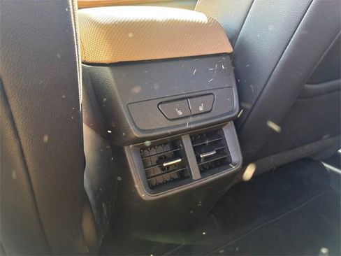 New 2026 Chevrolet Equinox ACTIV w/ Convenience Package III image 18