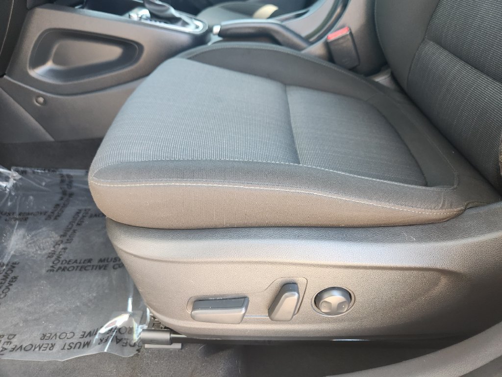 Used 2023 Hyundai Kona SEL AWD/4WD image 15