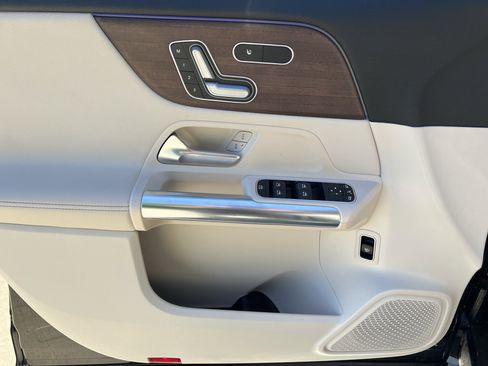 Certified 2023 Mercedes-Benz GLA 250 4MATIC image 14