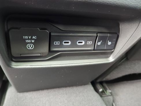 New 2026 Jeep Grand Cherokee Limited w/ Limited Altitude Package AWD/4WD image 41