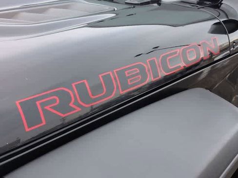 Used 2018 Jeep Wrangler Unlimited Rubicon image 13