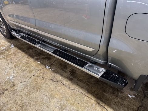 Used 2023 Chevrolet Silverado 1500 High Country w/ LPO, Dark Essentials Package AWD/4WD image 18