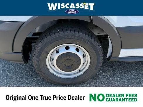 New 2025 Ford Transit 150 148 Medium Roof RWD image 25