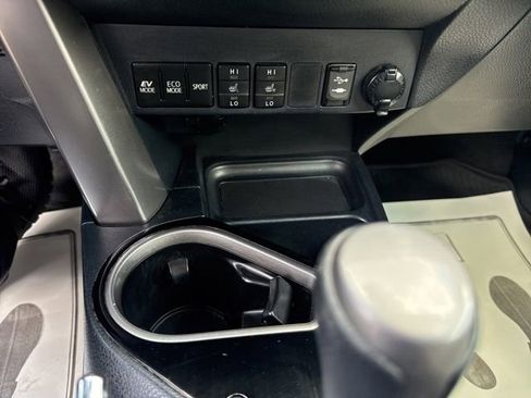 Used 2016 Toyota RAV4 Limited w/ Advanced Technology Package AWD/4WD image 25