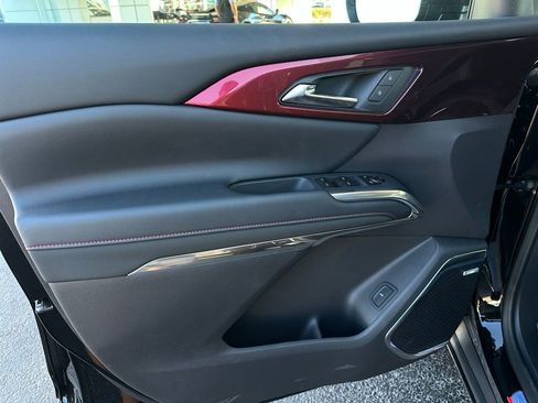 New 2026 Chevrolet Traverse Z71 w/ Enhanced Driving Package image 11