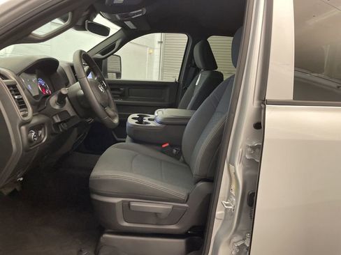 New 2026 RAM 3500 Tradesman AWD/4WD image 17