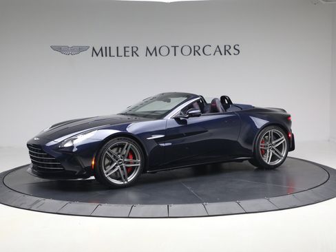 New 2026 Aston Martin V8 Vantage Roadster image 2