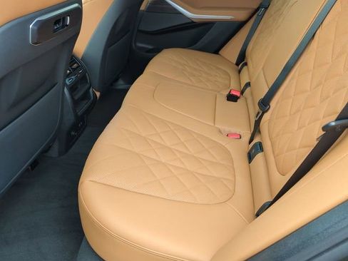 New 2026 BMW X5 sDrive40i w/ M Sport Package image 15