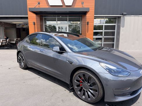 Used 2023 Tesla Model 3 Performance AWD/4WD image 2