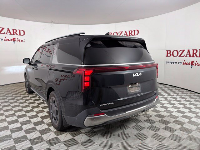 Used 2026 Kia Carnival SX FWD image 6